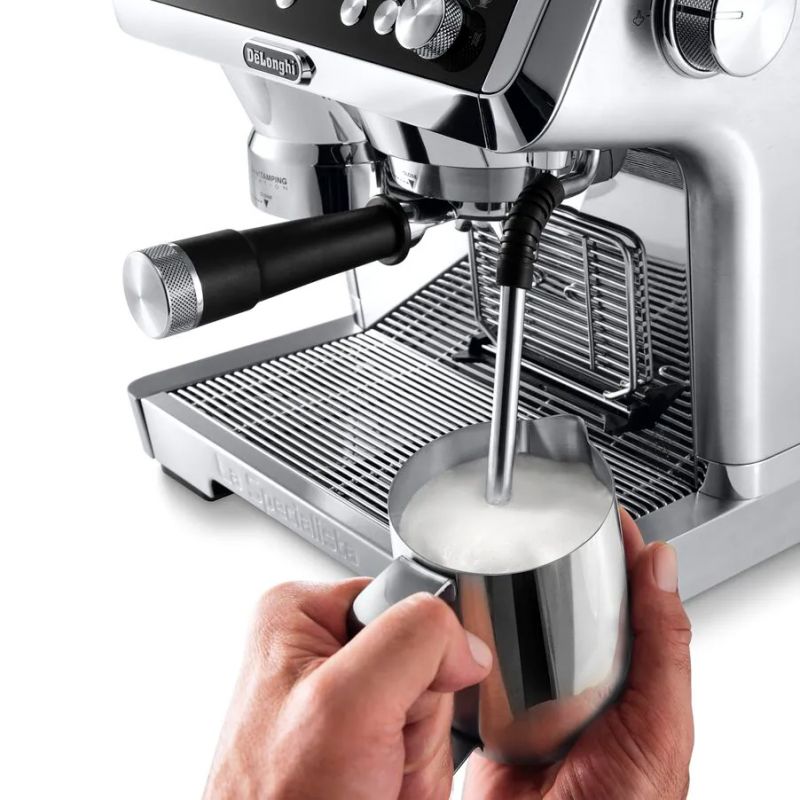 企业专享：Delonghi/德龙半自动咖啡机家用泵压智能研磨一体意式EC9355.M